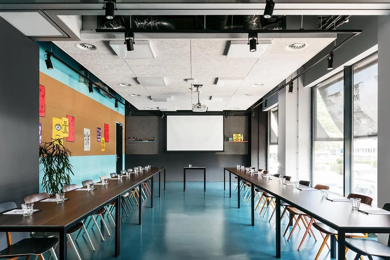 The Social Hub Amsterdam West 4 Star Hotel