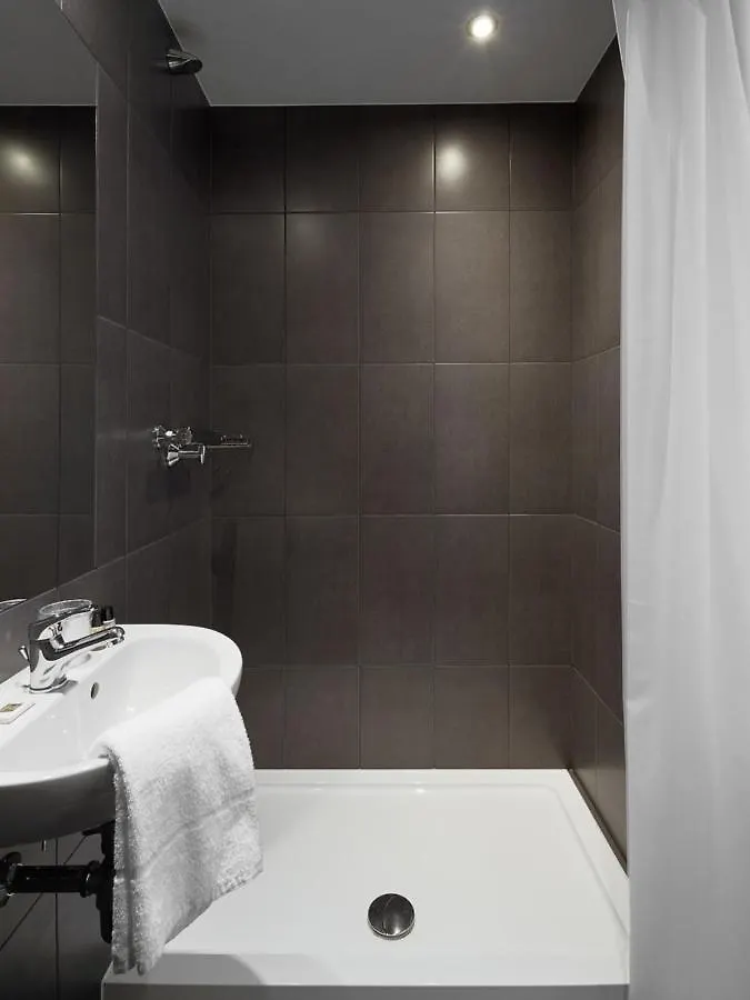 The Social Hub Amsterdam West 4 Star Hotel